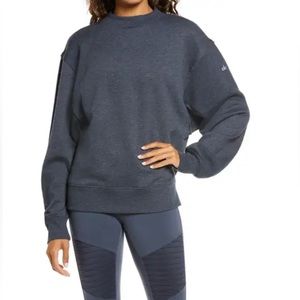 Alo Freestyle Mock Neck Sweatshirt
Size XS navy